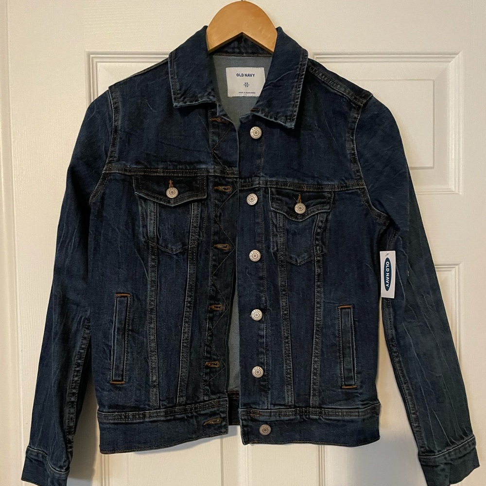 NWT- Old Navy dark wash jean jacket, size xs
